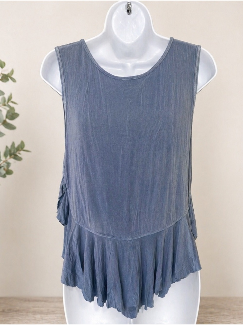 NWOT $58 FREE PEOPLE WOMEN UPTOWN TANK BLUE IRIS SZ S